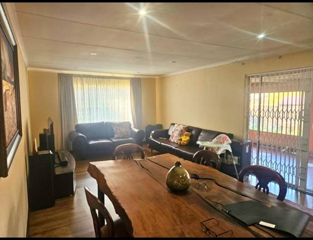 2 BEDROOM HOUSE FOR SALE IN TERENURE